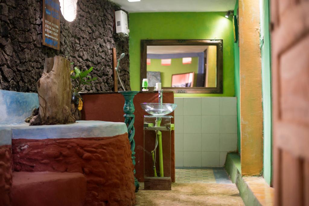 Serenity House Hotel Ubud  Exterior photo