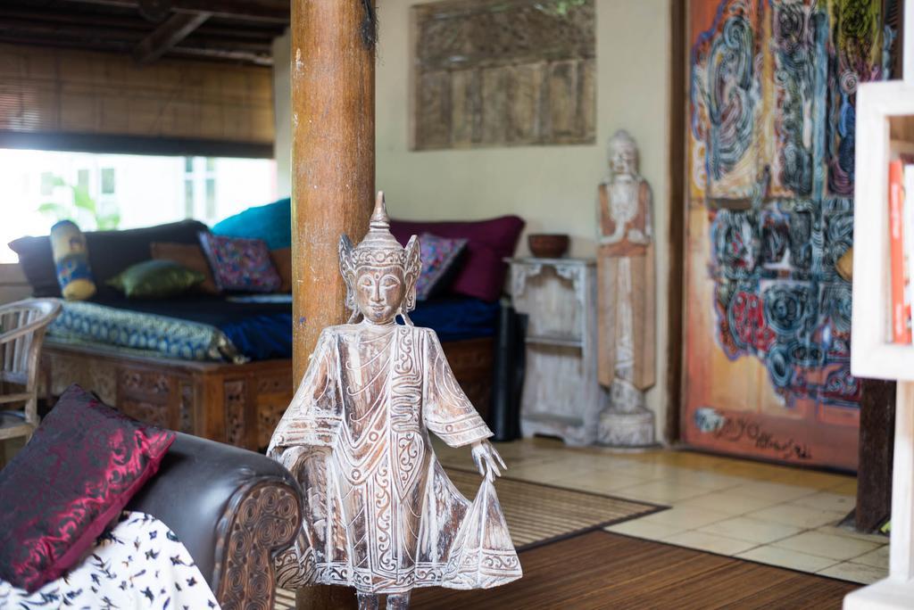 Serenity House Hotel Ubud  Exterior photo