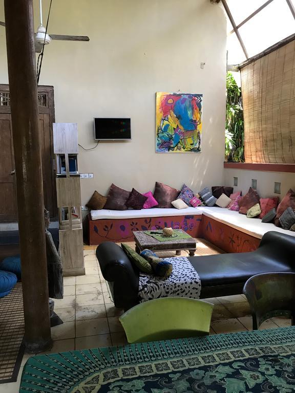 Serenity House Hotel Ubud  Exterior photo